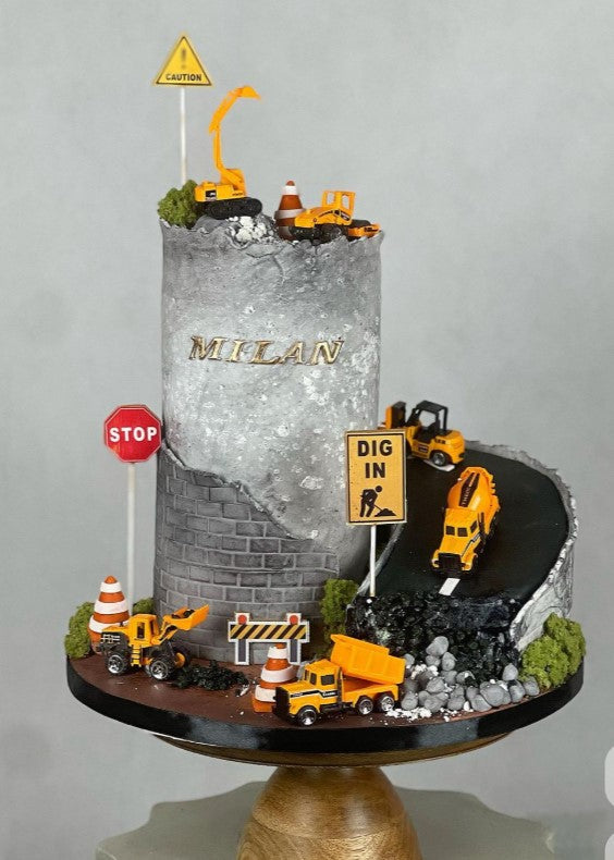 CONSTRUCTION  ENGINEERING TRUCKS (SET OF 6)