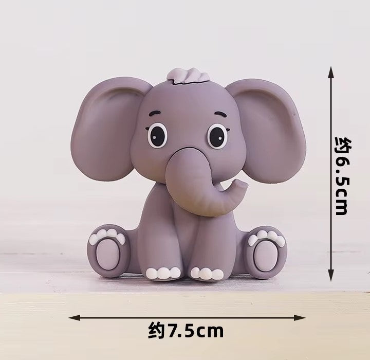 SAFARI/ JUNGLE ANIMALS CAKE TOPPER