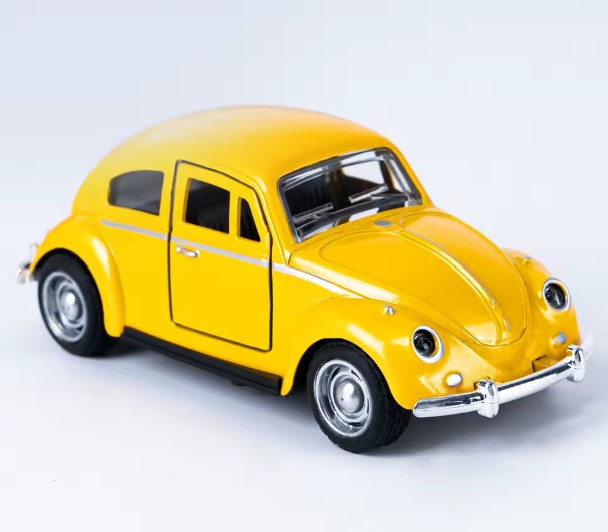 VW BEETLE DIE-CAST MINIATURE CAR
